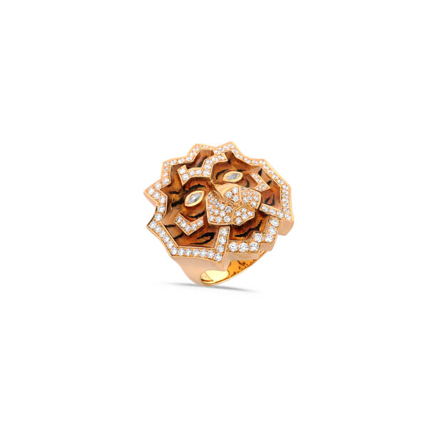 Anello Tigre oro rosa con diamanti bianchi